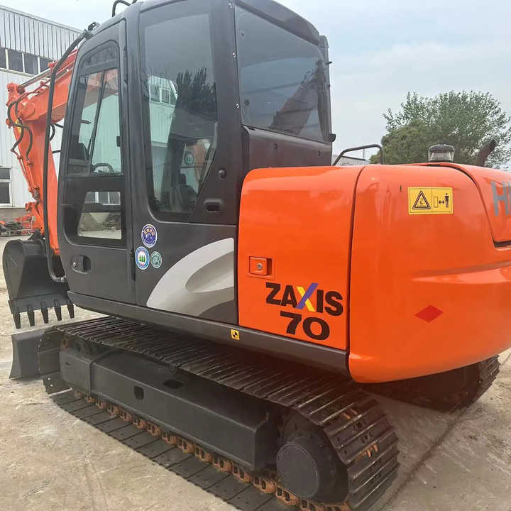Used Hitachi Excavator ZX70 7ton Japan Import Second Hand Small Crawler ZX70 Excavator for Sale - Pásové rýpadlo: obrázok 1 Used Hitachi Excavator ZX70 7ton Japan Import Second Hand Small Crawler ZX70 Excavator for Sale - Pásové rýpadlo: obrázok 1