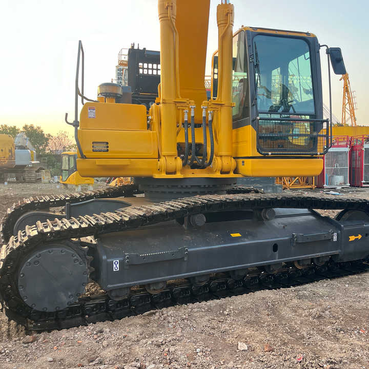Used KOMATSU PC400-8R New Model 41ton Excavator Second Hand Machine Popular Brand Japan KOMATSU Hydraulic Machinery - Rýpadlo: obrázok 1 Used KOMATSU PC400-8R New Model 41ton Excavator Second Hand Machine Popular Brand Japan KOMATSU Hydraulic Machinery - Rýpadlo: obrázok 1