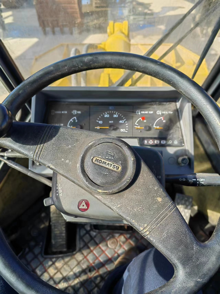 Kolesový nakladač komatsu wa320-3: obrázok 16 Kolesový nakladač komatsu wa320-3: obrázok 16