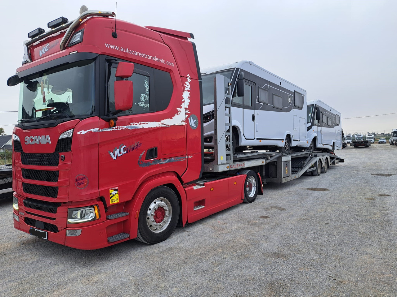 Scania S500 - Nákladné vozidlo na prepravu automobilov: obrázok 1 Scania S500 - Nákladné vozidlo na prepravu automobilov: obrázok 1