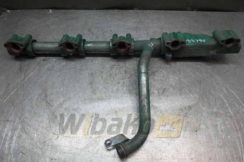 Volvo D16 1543808 - Sacie potrubie pre Stavebné stroje: obrázok 1 Volvo D16 1543808 - Sacie potrubie pre Stavebné stroje: obrázok 1