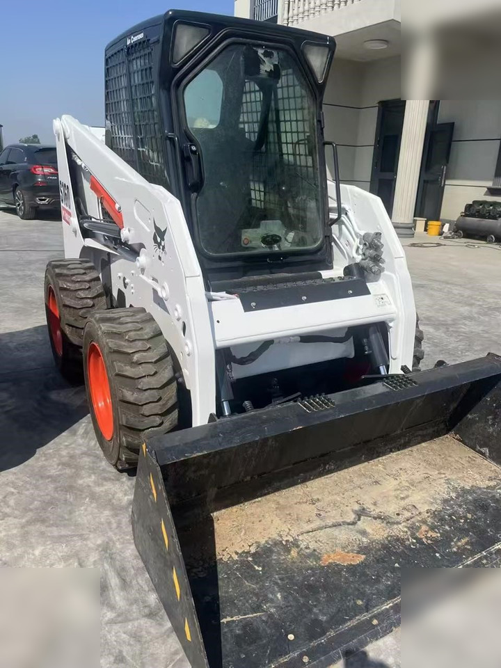 BOBCAT S160 - Šmykom riadený nakladač: obrázok 5 BOBCAT S160 - Šmykom riadený nakladač: obrázok 5