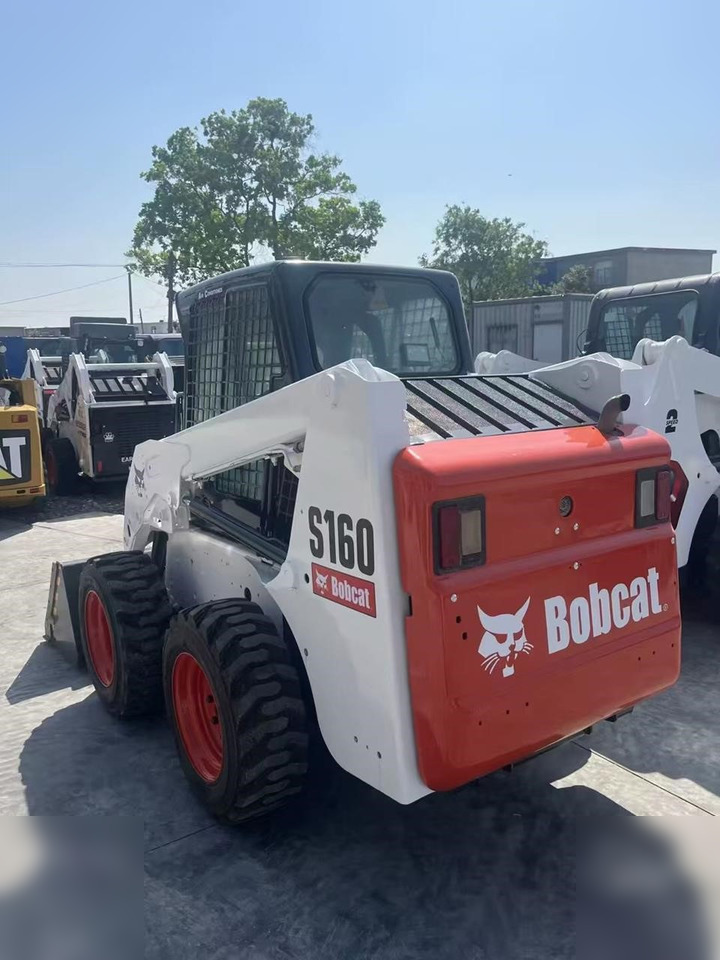 BOBCAT S160 - Šmykom riadený nakladač: obrázok 2 BOBCAT S160 - Šmykom riadený nakladač: obrázok 2