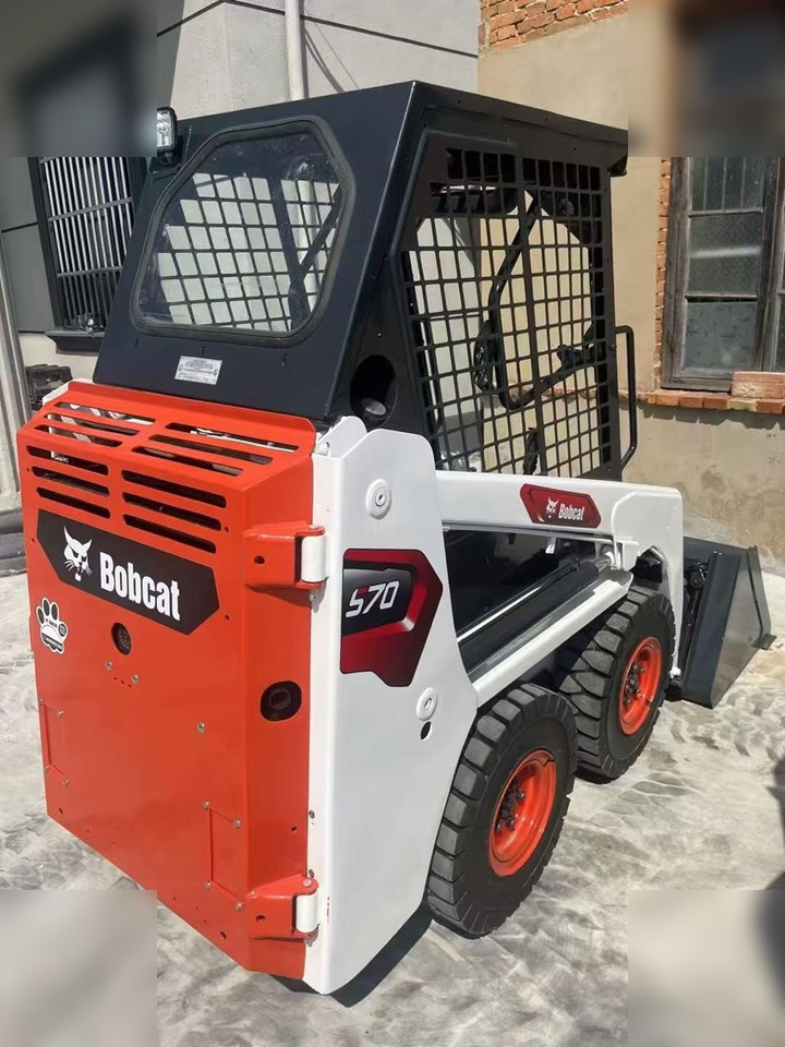 BOBCAT S70 - Šmykom riadený nakladač: obrázok 1 BOBCAT S70 - Šmykom riadený nakladač: obrázok 1