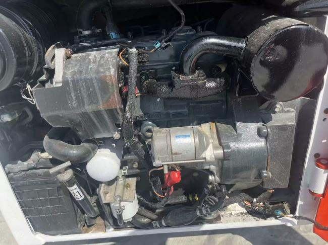 BOBCAT S70 - Šmykom riadený nakladač: obrázok 2 BOBCAT S70 - Šmykom riadený nakladač: obrázok 2