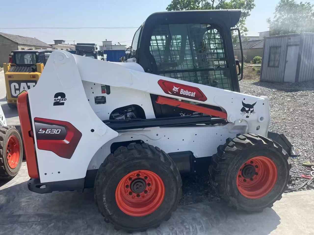 BOBCAT s630 - Šmykom riadený nakladač: obrázok 3 BOBCAT s630 - Šmykom riadený nakladač: obrázok 3