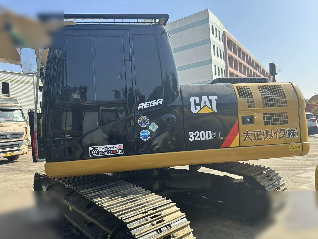 CATERPILLAR 320D2L - Pásové rýpadlo: obrázok 5 CATERPILLAR 320D2L - Pásové rýpadlo: obrázok 5