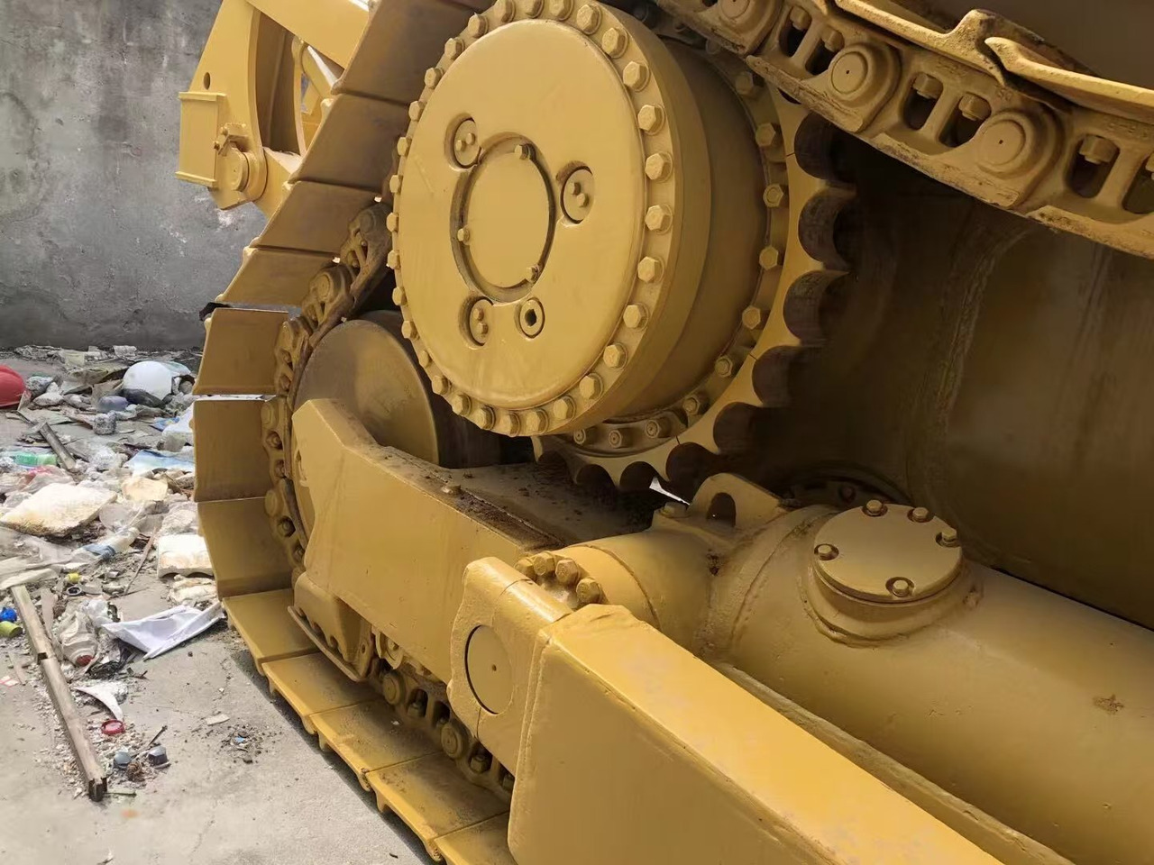 CATERPILLAR D7H - Buldozér: obrázok 3 CATERPILLAR D7H - Buldozér: obrázok 3