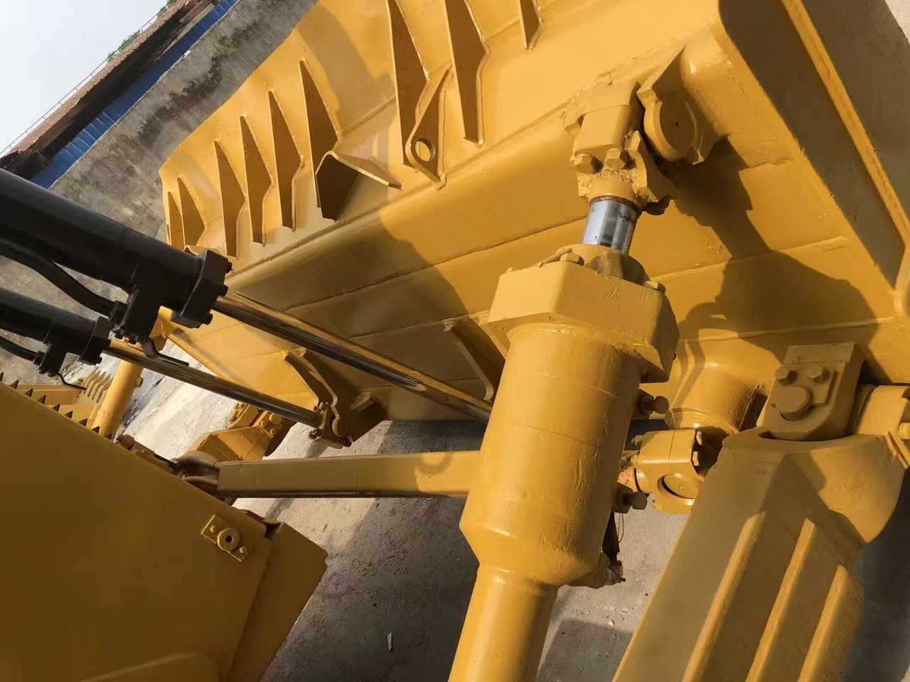 CATERPILLAR D7H - Buldozér: obrázok 2 CATERPILLAR D7H - Buldozér: obrázok 2