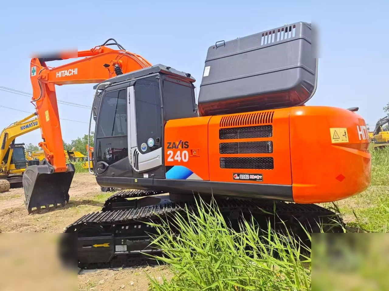 HITACHI ZX240 - Pásové rýpadlo: obrázok 4 HITACHI ZX240 - Pásové rýpadlo: obrázok 4