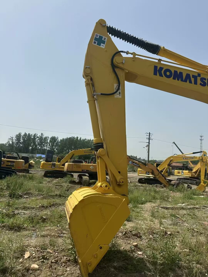 KOMATSU 350 - Pásové rýpadlo: obrázok 2 KOMATSU 350 - Pásové rýpadlo: obrázok 2