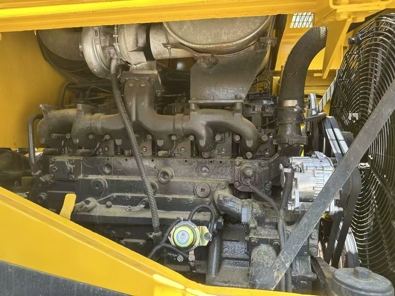 KOMATSU WA470 - Kolesový nakladač: obrázok 2 KOMATSU WA470 - Kolesový nakladač: obrázok 2