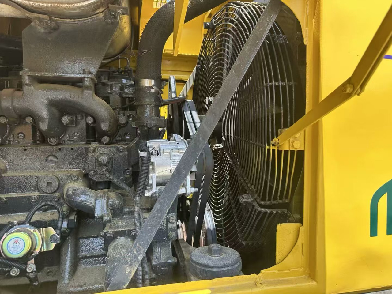 KOMATSU WA470 - Kolesový nakladač: obrázok 5 KOMATSU WA470 - Kolesový nakladač: obrázok 5