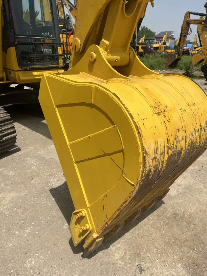 KOMATSU pc130-7 - Pásové rýpadlo: obrázok 4 KOMATSU pc130-7 - Pásové rýpadlo: obrázok 4