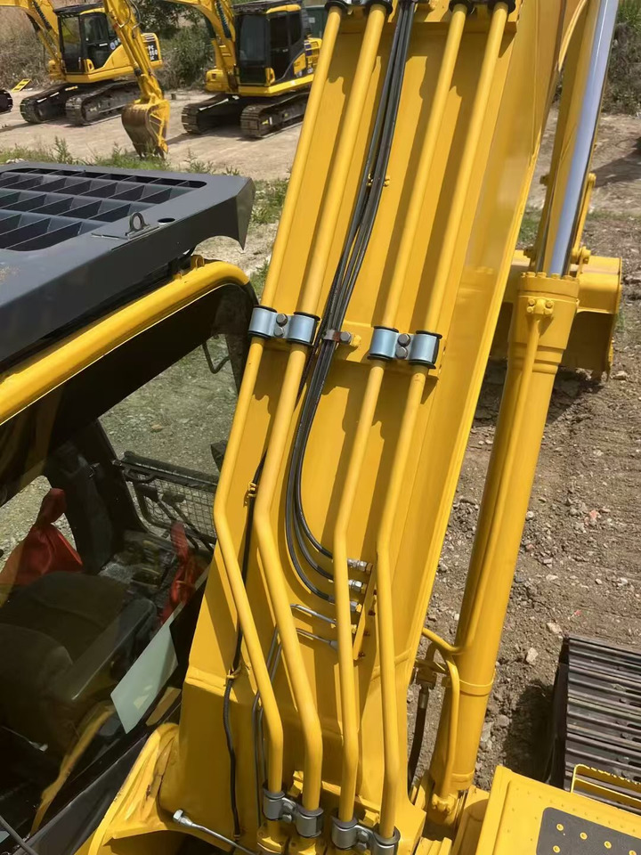 Pásové rýpadlo KOMATSU pc200: obrázok 7 Pásové rýpadlo KOMATSU pc200: obrázok 7