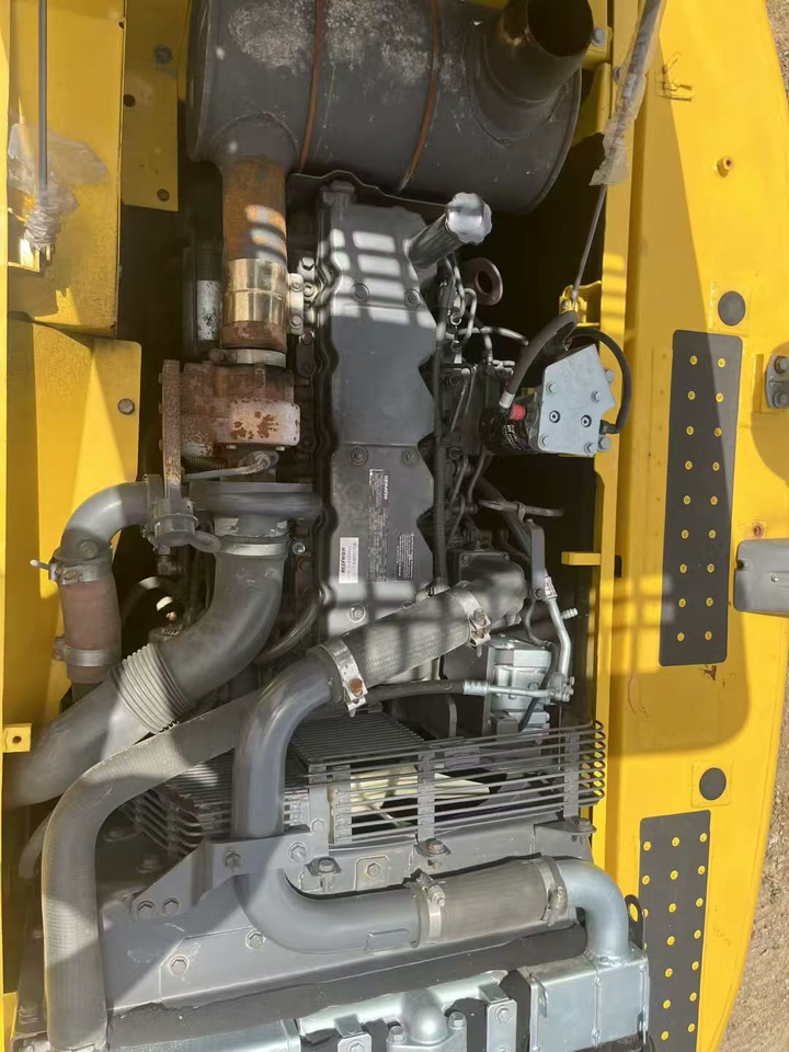 Pásové rýpadlo KOMATSU pc200: obrázok 9 Pásové rýpadlo KOMATSU pc200: obrázok 9