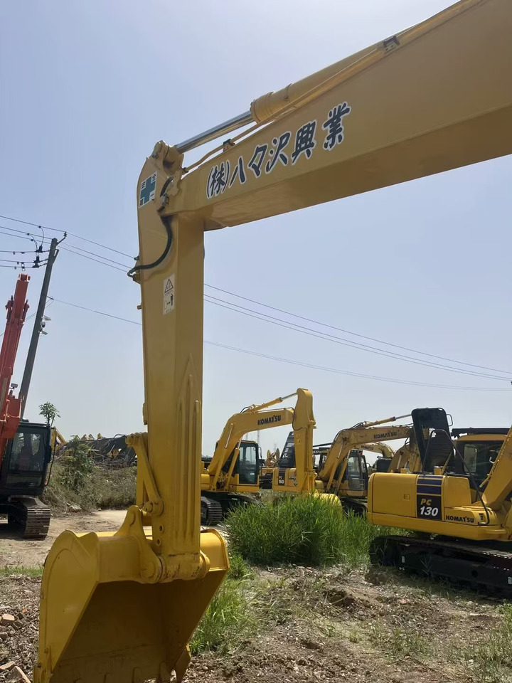 Pásové rýpadlo KOMATSU pc200: obrázok 15 Pásové rýpadlo KOMATSU pc200: obrázok 15