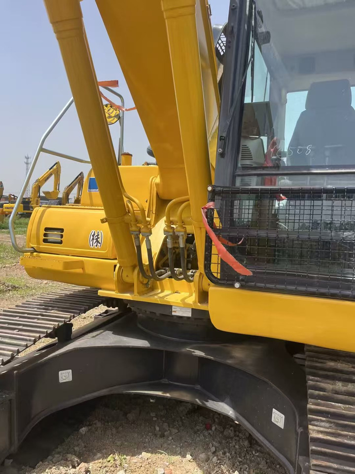 Pásové rýpadlo KOMATSU pc200: obrázok 14 Pásové rýpadlo KOMATSU pc200: obrázok 14