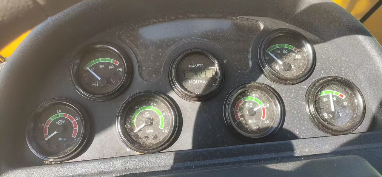 Kolesový nakladač LONKING 885: obrázok 6