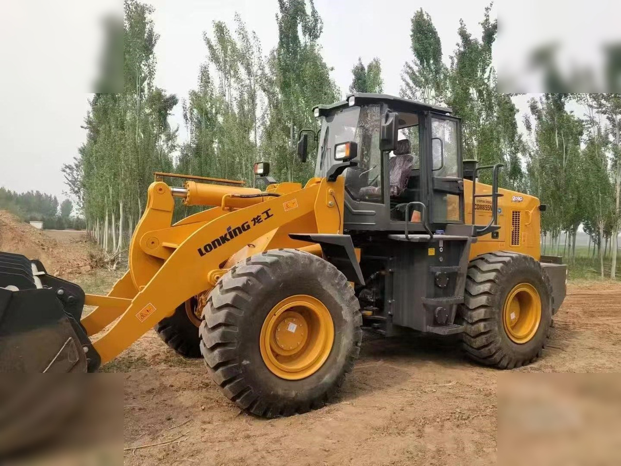 LONKING CDM855NE - Kolesový nakladač: obrázok 4 LONKING CDM855NE - Kolesový nakladač: obrázok 4