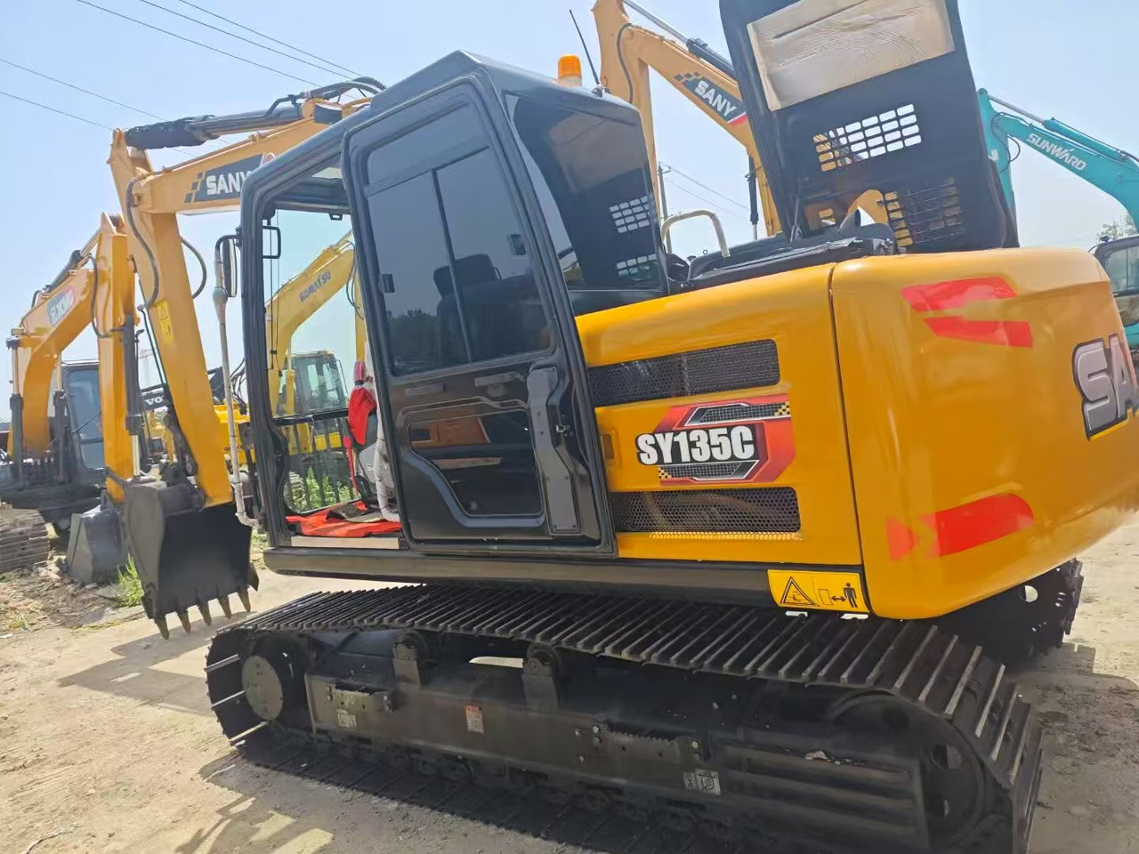 SANY 135C - Pásové rýpadlo: obrázok 2 SANY 135C - Pásové rýpadlo: obrázok 2