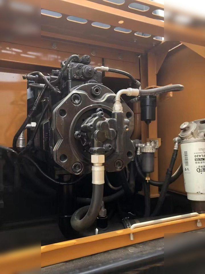 SANY SY365H - Pásové rýpadlo: obrázok 2 SANY SY365H - Pásové rýpadlo: obrázok 2