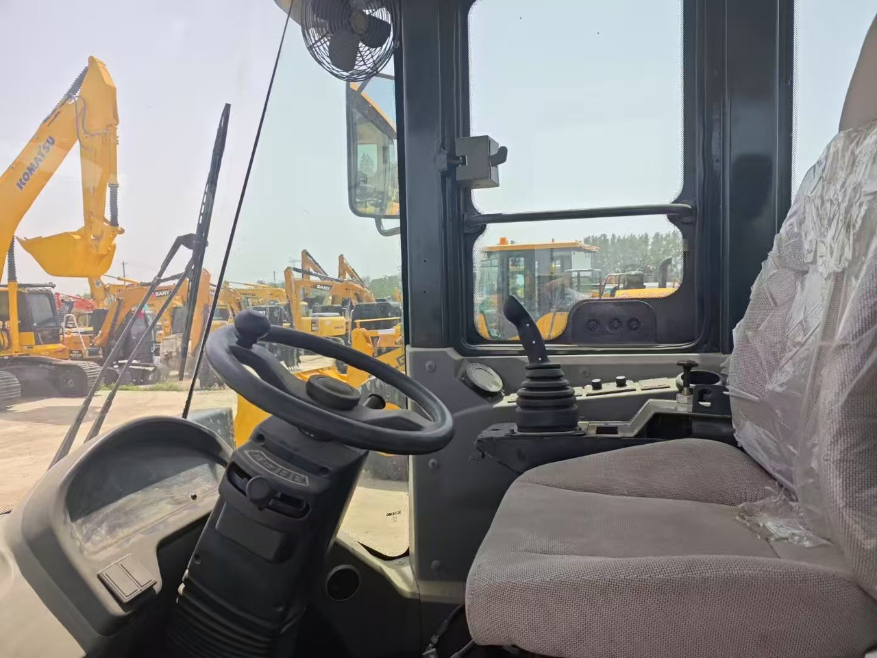 SDLG lw500kw - Kolesový nakladač: obrázok 4 SDLG lw500kw - Kolesový nakladač: obrázok 4