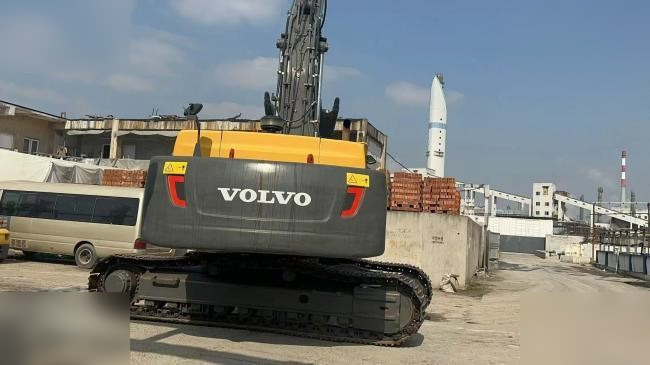 VOLVO EC480D - Pásové rýpadlo: obrázok 4 VOLVO EC480D - Pásové rýpadlo: obrázok 4