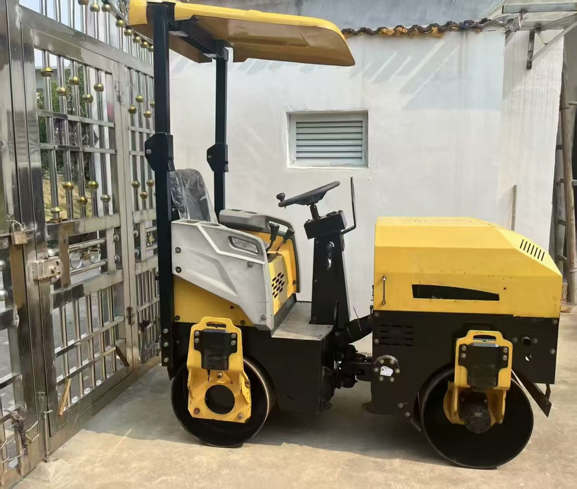 Double-drum vibratory mini roller - Valec: obrázok 3 Double-drum vibratory mini roller - Valec: obrázok 3