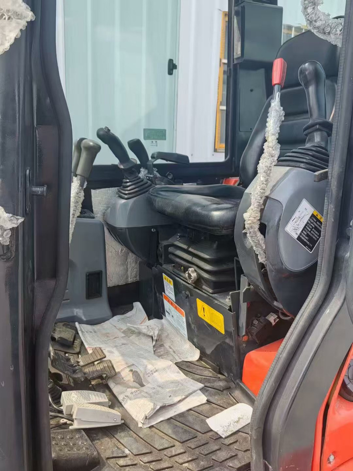 Kubota mini excavator - Mini rýpadlo: obrázok 4 Kubota mini excavator - Mini rýpadlo: obrázok 4