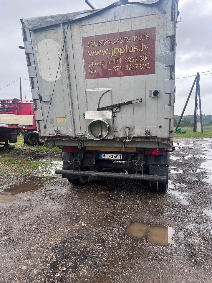 Wielton 45M3 - Poľnohospodársky sklápěcí príves: obrázok 3 Wielton 45M3 - Poľnohospodársky sklápěcí príves: obrázok 3