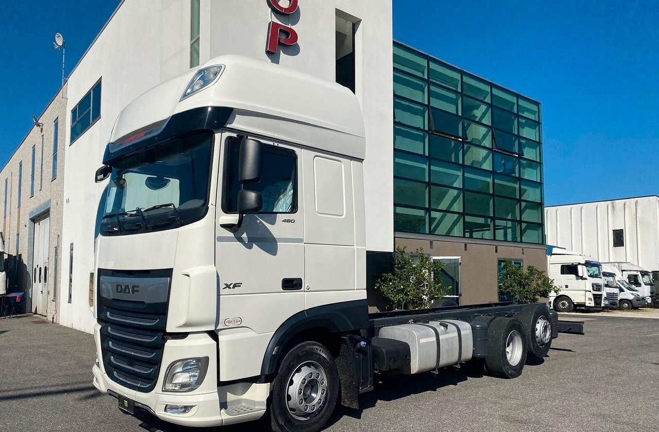 DAF XF 480 FT FULL PNEUMATIC 2019 - Iné stroje: obrázok 1 DAF XF 480 FT FULL PNEUMATIC 2019 - Iné stroje: obrázok 1