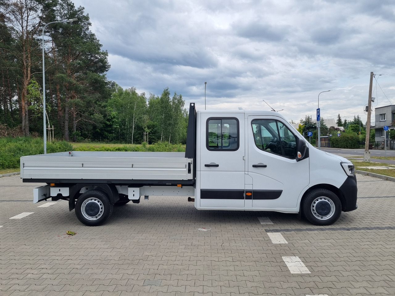 RENAULT Master - Dodávka valník: obrázok 4 RENAULT Master - Dodávka valník: obrázok 4
