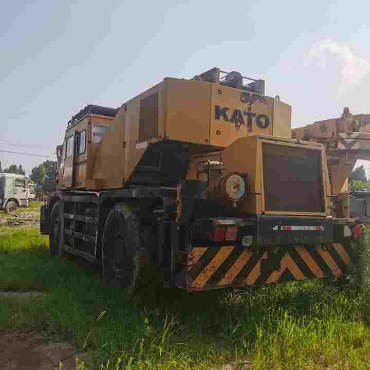 50 Ton Japan KATO Rough Crane Used 50 Ton KATO Truck Crane for Sale - Terénny žeriav: obrázok 3 50 Ton Japan KATO Rough Crane Used 50 Ton KATO Truck Crane for Sale - Terénny žeriav: obrázok 3