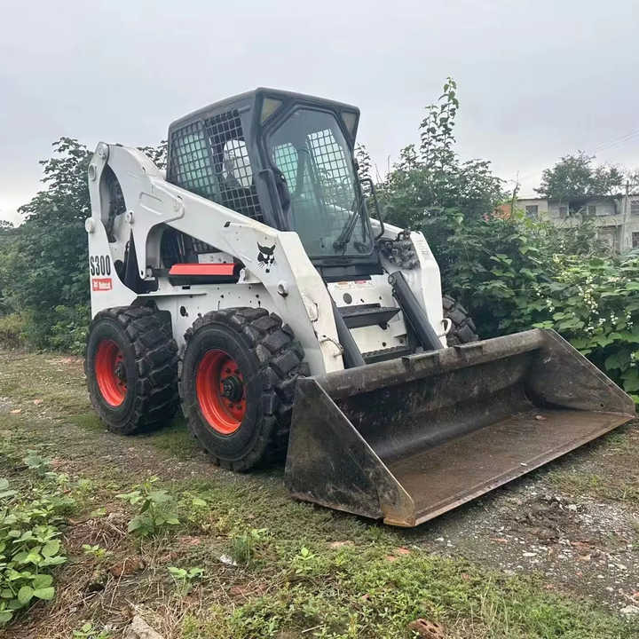 BOBCAT Brand Skid Loader S300 Used Machine Hot Sale - Kolesový nakladač: obrázok 1 BOBCAT Brand Skid Loader S300 Used Machine Hot Sale - Kolesový nakladač: obrázok 1