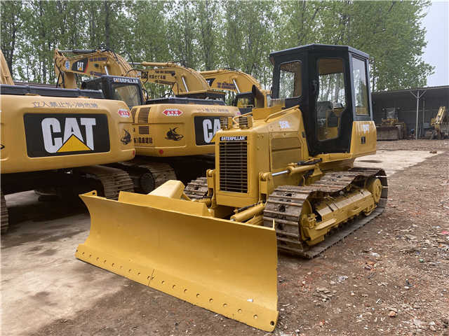 Caterpillar Used D5 Bulldozer , CAT D5g D5h D5k with Ripper , CAT D4h D5h D6h D7h - Buldozér: obrázok 5 Caterpillar Used D5 Bulldozer , CAT D5g D5h D5k with Ripper , CAT D4h D5h D6h D7h - Buldozér: obrázok 5