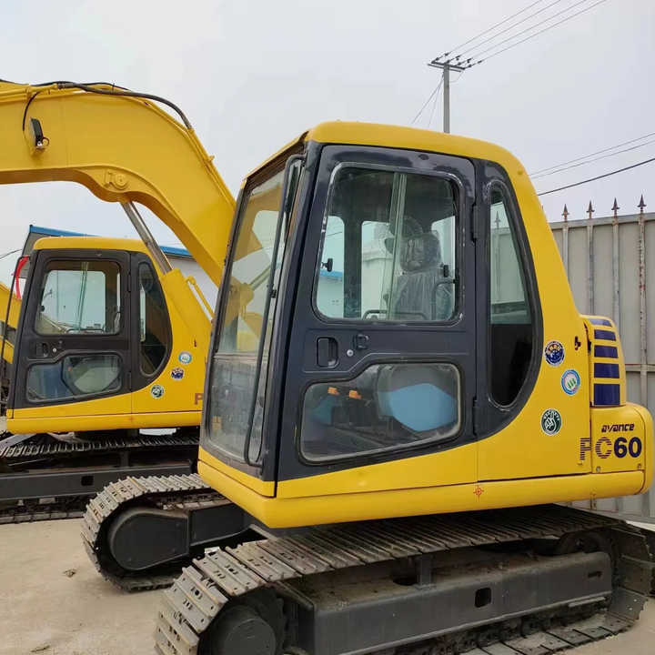 Cheap Used Komatsu PC60-7 Crawler Excavator with High Efficiency Used Heavy Machinery Komatsu P60-7 Digger Cheap for Sale - Pásové rýpadlo: obrázok 1 Cheap Used Komatsu PC60-7 Crawler Excavator with High Efficiency Used Heavy Machinery Komatsu P60-7 Digger Cheap for Sale - Pásové rýpadlo: obrázok 1