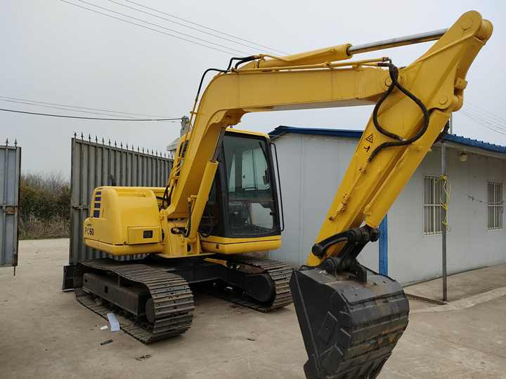 Cheap Used Komatsu PC60-7 Crawler Excavator with High Efficiency Used Heavy Machinery Komatsu P60-7 Digger Cheap for Sale - Pásové rýpadlo: obrázok 5 Cheap Used Komatsu PC60-7 Crawler Excavator with High Efficiency Used Heavy Machinery Komatsu P60-7 Digger Cheap for Sale - Pásové rýpadlo: obrázok 5
