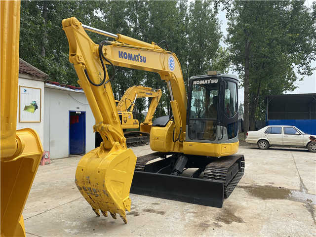 High Quality Used Crawler Excavator komatsu Pc78 Pc128 Pc138 Pc200-8 Pc220-8 Pc240-8 Excavator - Pásové rýpadlo: obrázok 2 High Quality Used Crawler Excavator komatsu Pc78 Pc128 Pc138 Pc200-8 Pc220-8 Pc240-8 Excavator - Pásové rýpadlo: obrázok 2