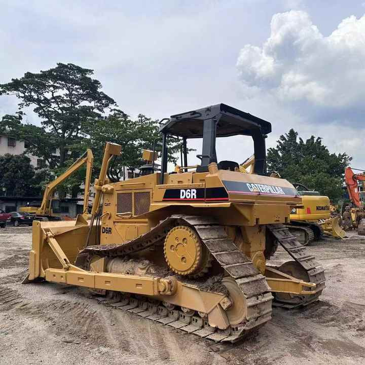 Original Caterpillar D6r Bulldozer Used Caterpillar D5 D6 D7 Bulldozer on Sale High Quality Caterpillar D6r Bulldozer - Buldozér: obrázok 3 Original Caterpillar D6r Bulldozer Used Caterpillar D5 D6 D7 Bulldozer on Sale High Quality Caterpillar D6r Bulldozer - Buldozér: obrázok 3