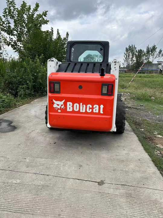 USED BOBCAT S160 Skid-steer Loader with Very Good Performance Is for Sale at a Low Price. - Šmykom riadený nakladač: obrázok 5 USED BOBCAT S160 Skid-steer Loader with Very Good Performance Is for Sale at a Low Price. - Šmykom riadený nakladač: obrázok 5