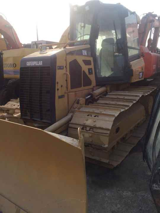 Used Cat Mini Bulldozer D5k D5 D5g Cat Dozers - Buldozér: obrázok 3 Used Cat Mini Bulldozer D5k D5 D5g Cat Dozers - Buldozér: obrázok 3