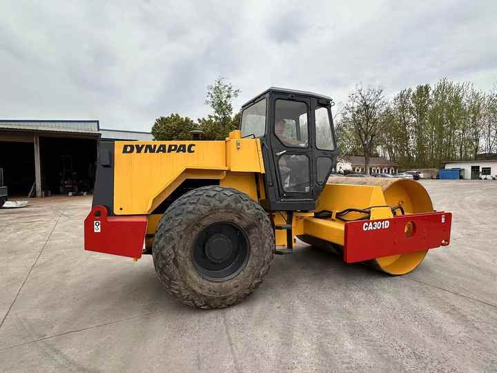 Used Heavy Construction Equipment Dynapac Ca301d Second Hand Road Rollers Used Machine Hot Sale - Kompaktor: obrázok 5 Used Heavy Construction Equipment Dynapac Ca301d Second Hand Road Rollers Used Machine Hot Sale - Kompaktor: obrázok 5