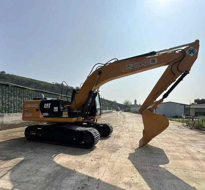 Used Machinery Construction CAT 320D Excavator Hydraulic Digging Machine Cat Used Caterpillar 320d Excavators - Pásové rýpadlo: obrázok 4 Used Machinery Construction CAT 320D Excavator Hydraulic Digging Machine Cat Used Caterpillar 320d Excavators - Pásové rýpadlo: obrázok 4