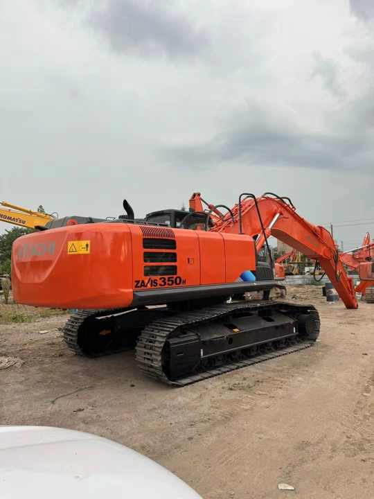 Used Original Japan Brand Hitachi Zx350-5 Excavator for Sale Hitachi Zx200 350 Excavator - Pásové rýpadlo: obrázok 5 Used Original Japan Brand Hitachi Zx350-5 Excavator for Sale Hitachi Zx200 350 Excavator - Pásové rýpadlo: obrázok 5