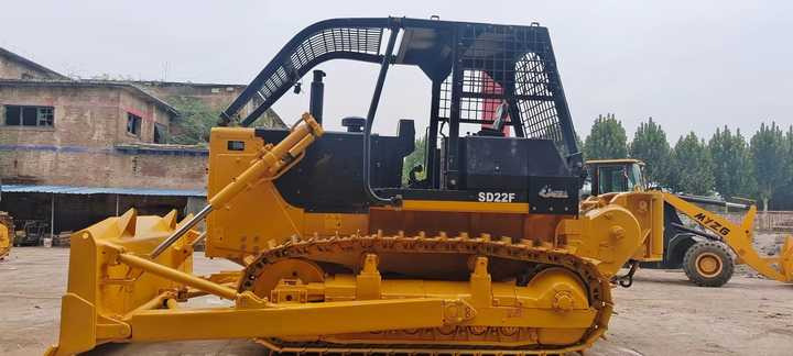 Used Shantui SD22 New Model Bulldozer Second Hand Machine Popular Brand Shantui Hydraulic Machinery - Buldozér: obrázok 2 Used Shantui SD22 New Model Bulldozer Second Hand Machine Popular Brand Shantui Hydraulic Machinery - Buldozér: obrázok 2