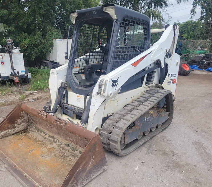 Bobcat Brand T590 Used Machine Skid Loader Hot Sale - Kolesový nakladač: obrázok 2 Bobcat Brand T590 Used Machine Skid Loader Hot Sale - Kolesový nakladač: obrázok 2