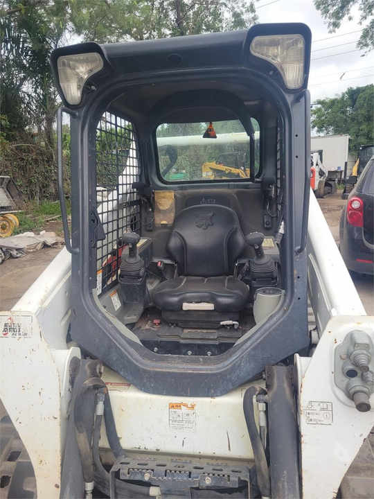 Bobcat Brand T590 Used Machine Skid Loader Hot Sale - Kolesový nakladač: obrázok 5 Bobcat Brand T590 Used Machine Skid Loader Hot Sale - Kolesový nakladač: obrázok 5
