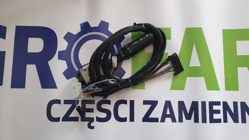 Przełącznik wielofunkcyjny Deutz-Fahr , Same , Lamborghini 0443_8653 - Náhradný diel pre Poľnohospodárske stroje: obrázok 1 Przełącznik wielofunkcyjny Deutz-Fahr , Same , Lamborghini 0443_8653 - Náhradný diel pre Poľnohospodárske stroje: obrázok 1