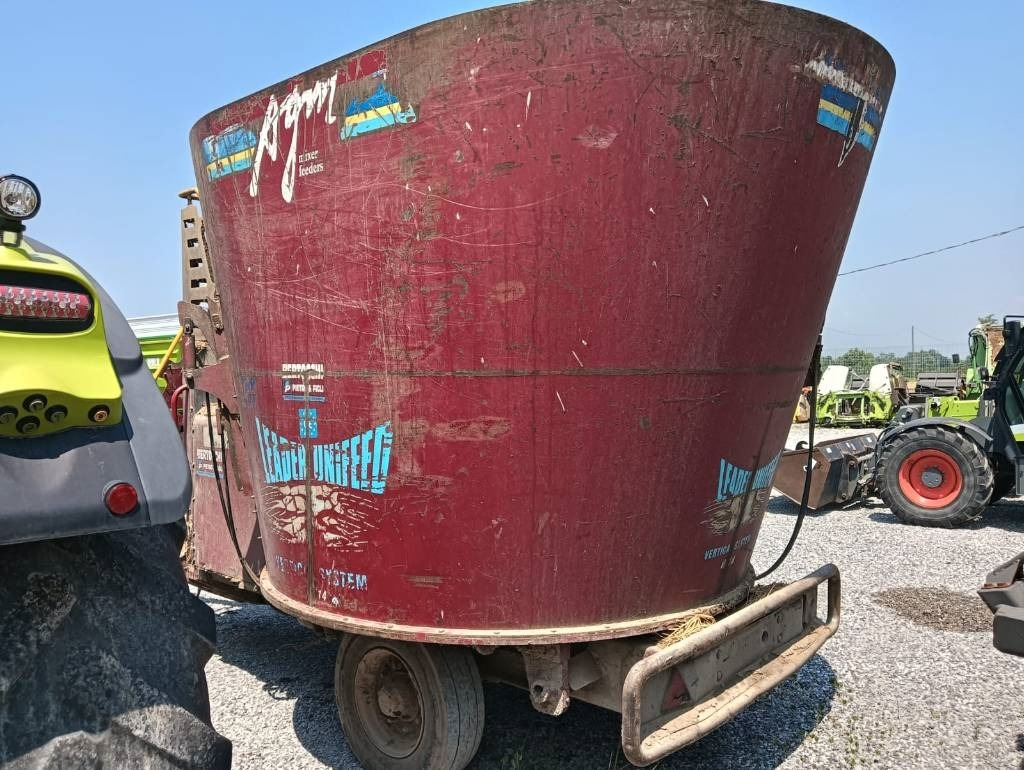 AGM W14 MC - Kŕmny voz: obrázok 4 AGM W14 MC - Kŕmny voz: obrázok 4